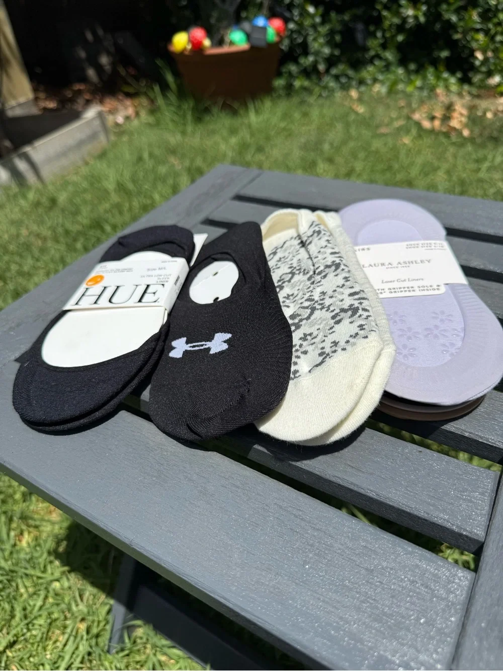 Hue Under Armour Laura Ashley No-Show Liner Socks 10 pairs